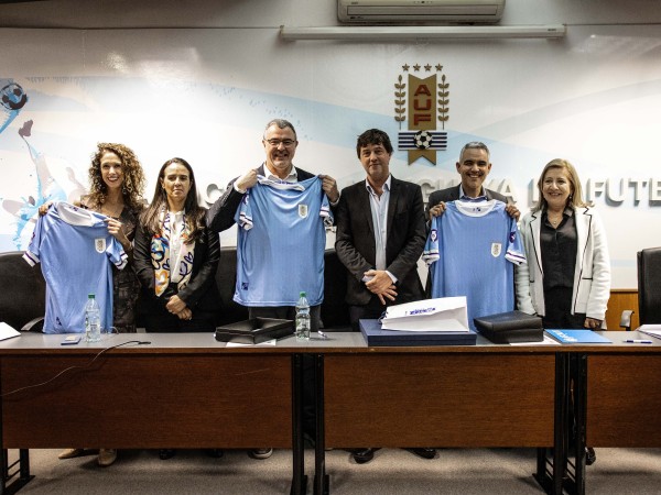 La AUF y UNICEF firmaron acuerdo de cooperación