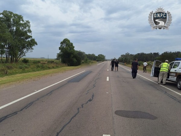 Ruta 9: un ciclista...