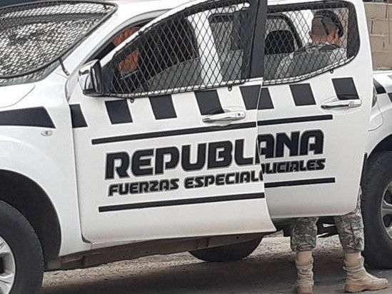 Un hombre alcoholizado se desacató con funcionarios del Ministerio del Interior