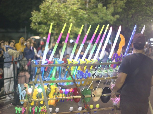Vendedores ambulantes podrán trabajar en dos eventos de Carnaval de Punta del Este; enteráte cuáles serán