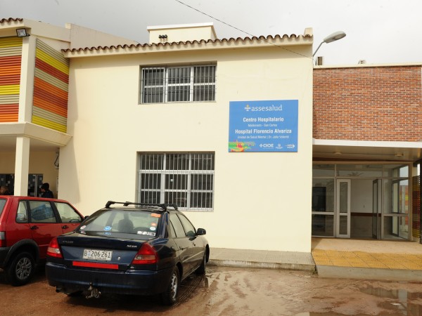 Hombre que se lanzaba delante de los vehículos fue internado en Centro Psiquiátrico