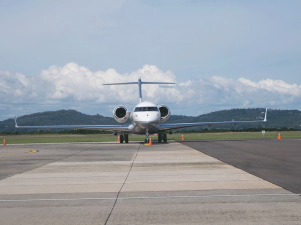 Controladores aéreos ratificaron conflicto y habrá demoras en despegues en todos los aeropuertos del país