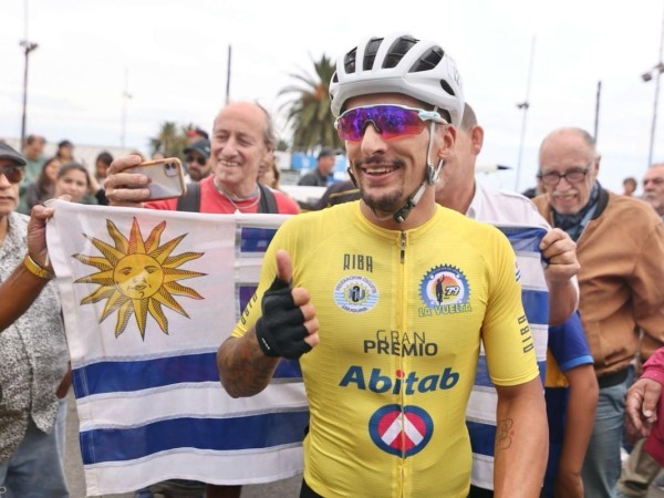 Ciclismo: el fernandino Juan Caorsi ganó la segunda etapa de Rutas de América