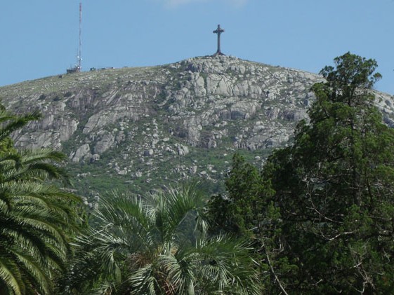 Vecinos denuncian intervenciones con maquinaria pesada en zona de alto valor ambiental y edil del FA elevó pedido de informes
