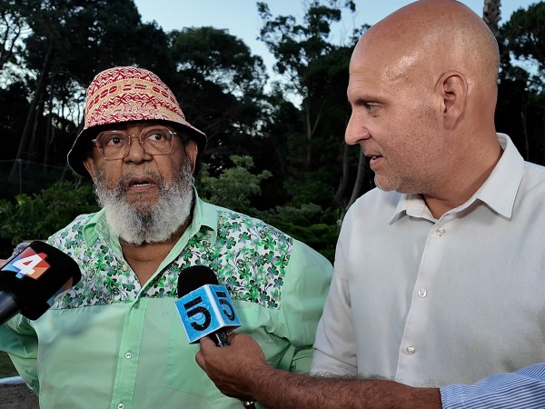 Rubén Rada compartir...