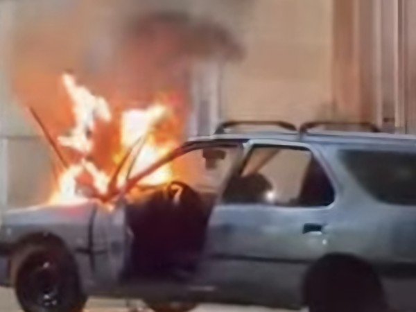 Vehículo se incendió...