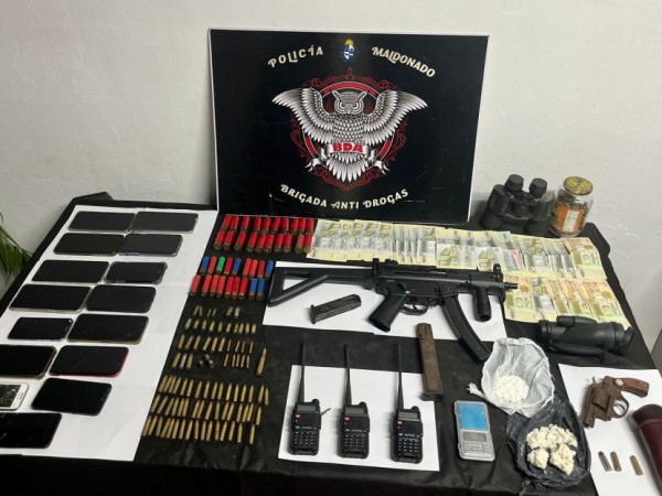 Operativo antidrogas en Maldonado terminó con nueve formalizados y varias incautaciones