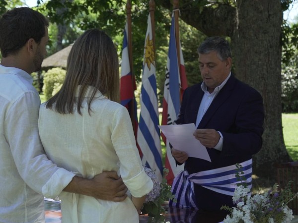 Más de 8.000 parejas...