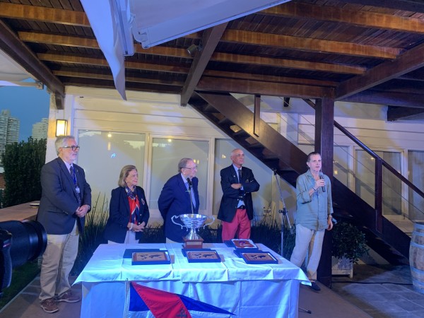 Yacht Club de Chicago ganó la regata internacional que cerró el congreso náutico en Punta del Este