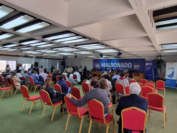 Lanzaron “Familias Fuertes” en Maldonado