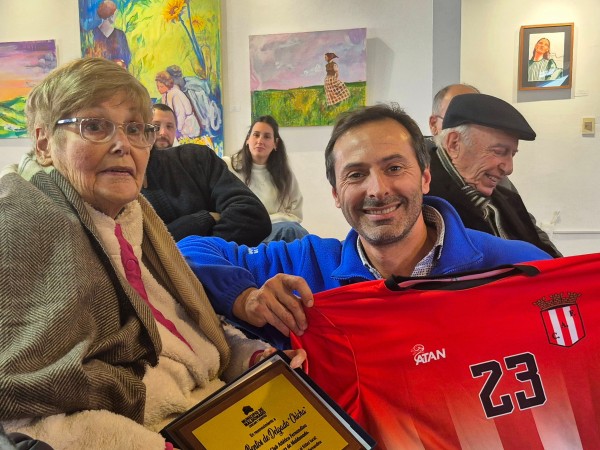"Chicha" Bentos fue homenajeada por su entrega al fútbol de Maldonado