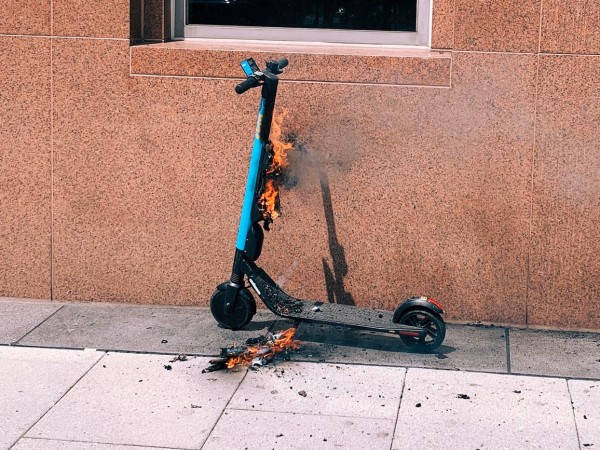 Se incendió un monop...