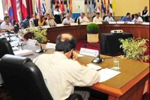 Intendentes analizarán nuevos valores de licencias de conducir y firmarán convenio con OPP