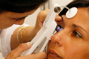 Inscriben en distintas ciudades para pesquisa de oftalmólogos cubanos