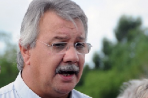 Pintado decidido a que Maldonado tenga universidad de aviación
