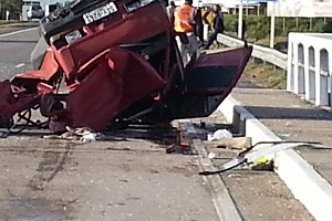 Ómnibus "arrolló" a un auto en la Interbalnearia