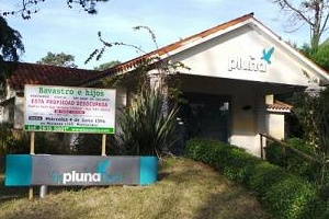 Rematan casa de ex Pluna en Punta del Este
