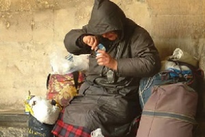 Preocupa cantidad de adultos mayores sin techo