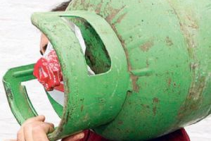 Dura crítica a empresas privadas por escasez de gas