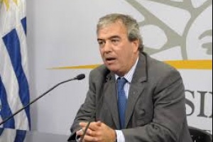 Heber ahora pide la renuncia de la ministra de Salud y directora de ASSE