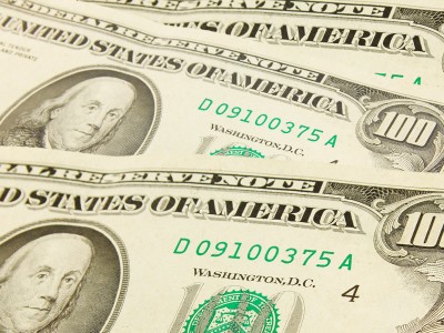 El dólar blue se disparó $9, marcó un nuevo récord en Argentina llegando a los $432