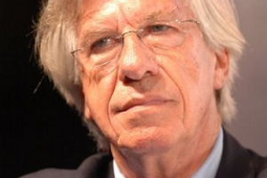 Astori a Arbeleche sobre déficit fiscal: "no es comparable"