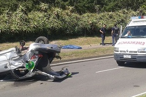 Fue identificada mujer muerta tras vuelco en la rambla