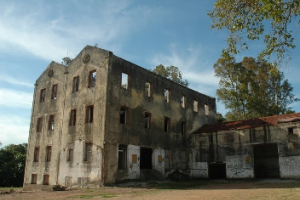Liceales de San Carlos presentan documental sobre Lavagna y su molino