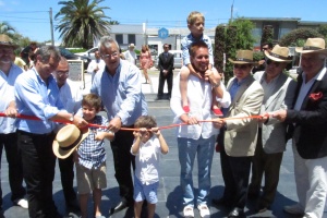 Ministro de Transporte inauguró centro comercial Oh La Barra