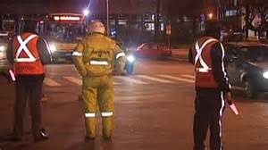 Mujer argentina que intentó atropellar a un inspector de tránsito fue procesada sin prisión