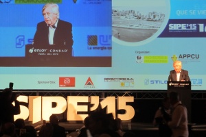 Astori reconoce un futuro tormentoso por la situación de la economía mundial