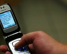 La amenazó por SMS y le cortó las gomas de la moto: marchó a prisión