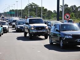 Analizan modificar vencimiento del pago de la patente 2015