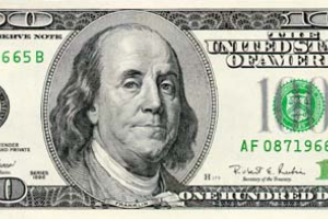 Ladrón atrapado cuando intentaba cambiar dólares falsos en Maldonado Nuevo
