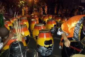 13 comparsas, el viernes 13, en el 13º Encuentro de Tambores