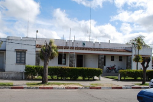 Policía procesado por robar dinero a una oficial