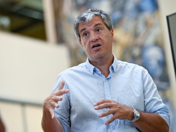 Gobierno logró acuerdo con sindicato de Montecon y anunció ceso de paro tras resolver extender seguro de paro por 7 meses más