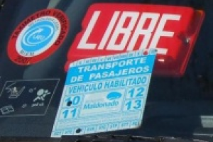 Taxistas preocupados por caída de los viajes estivales