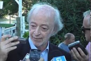 López Mena dijo que Alas U "va a perder mucho dinero"