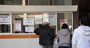 Empleada infiel en ventanilla de cobranzas procesada