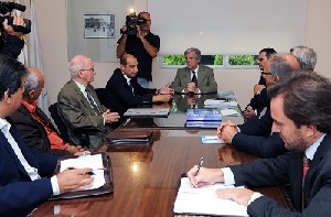 Vázquez dijo a Cardoso que análisis del agua de Maldonado dan normales