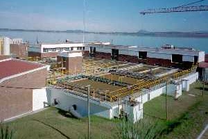 Laguna del Sauce: Se está usando siete veces más carbón activado que durante crisis históricas