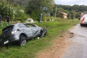 Vuelco con un herido en Punta Ballena
