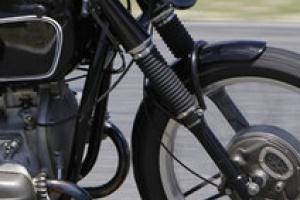 Colombiano quiso simular robo y terminó procesado y sin moto