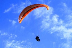 Por comprar un parapente robado un hombre fue a prisión