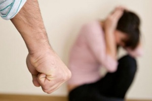 Procesaron a un hombre que resistía que su pareja hubiese terminado con él