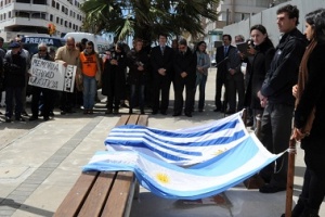Colocan Marca de la Memoria en San Carlos recordando movilización de vecinos