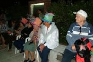 Adultos mayores de Solís Grande festejan el Día del Abuelo