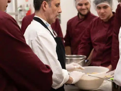 Enjoy Punta del Este lanzó su tecnicatura en gastronomía y servicios con cupos limitados