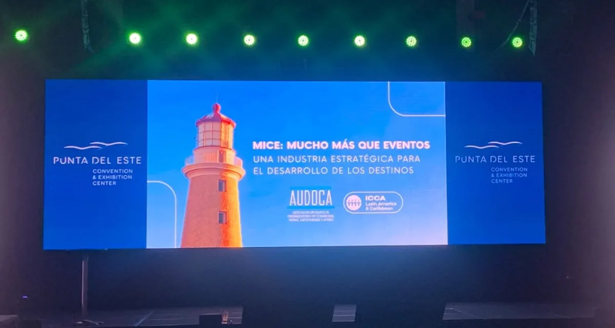 Centro de Convencion...